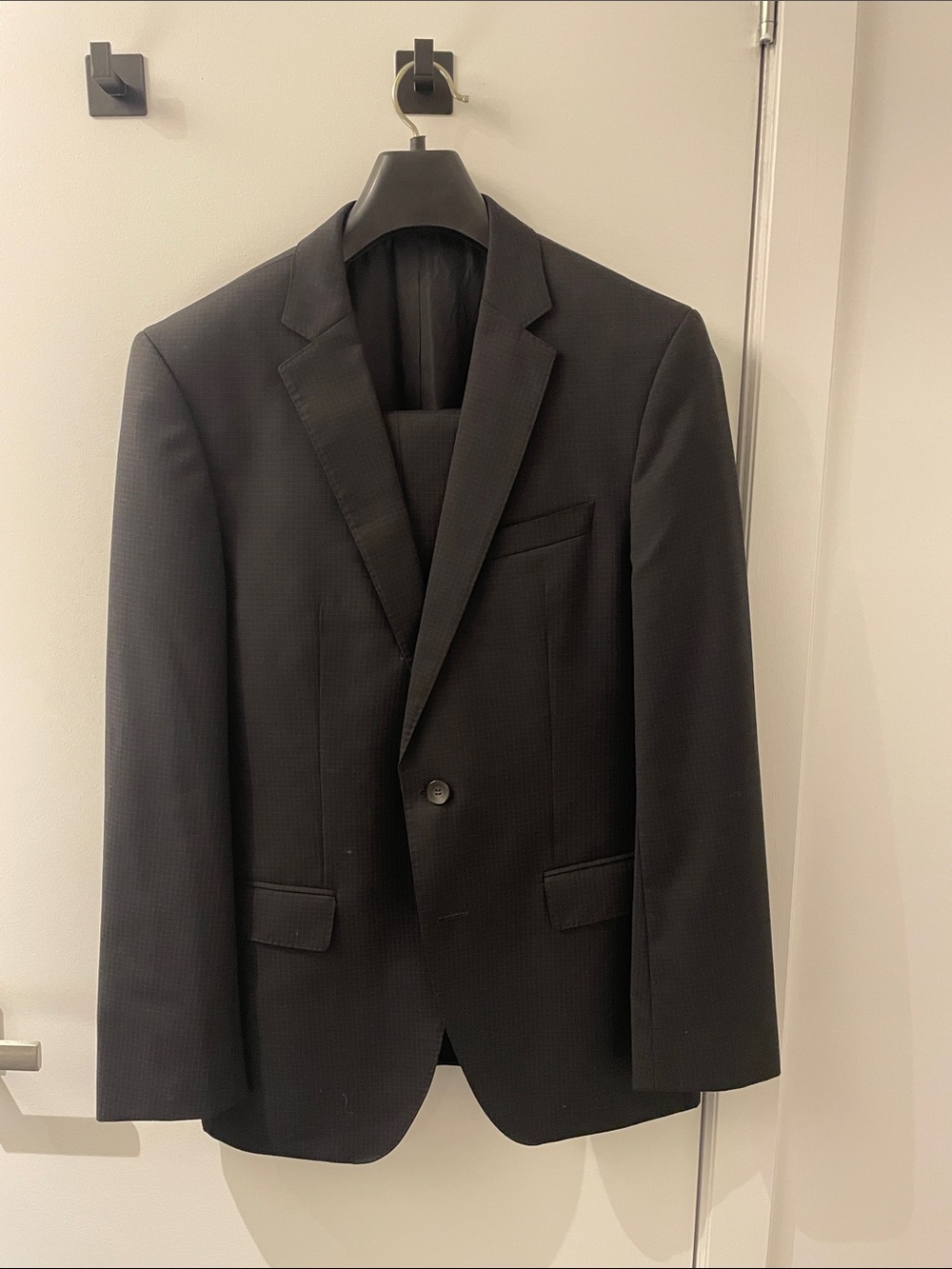 Boss Super 100 - Hugo Boss Men's Tailored Black Single-Breasted Suit Jacket